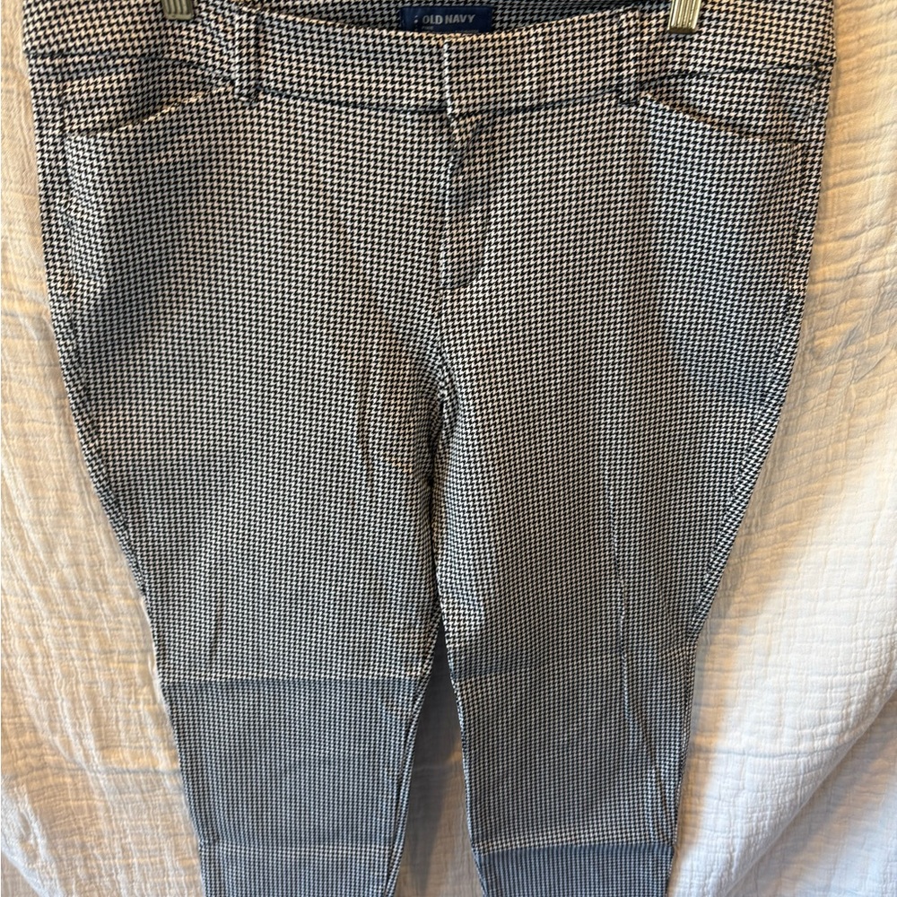 Old Navy Women's Houndstooth Pixie Pants